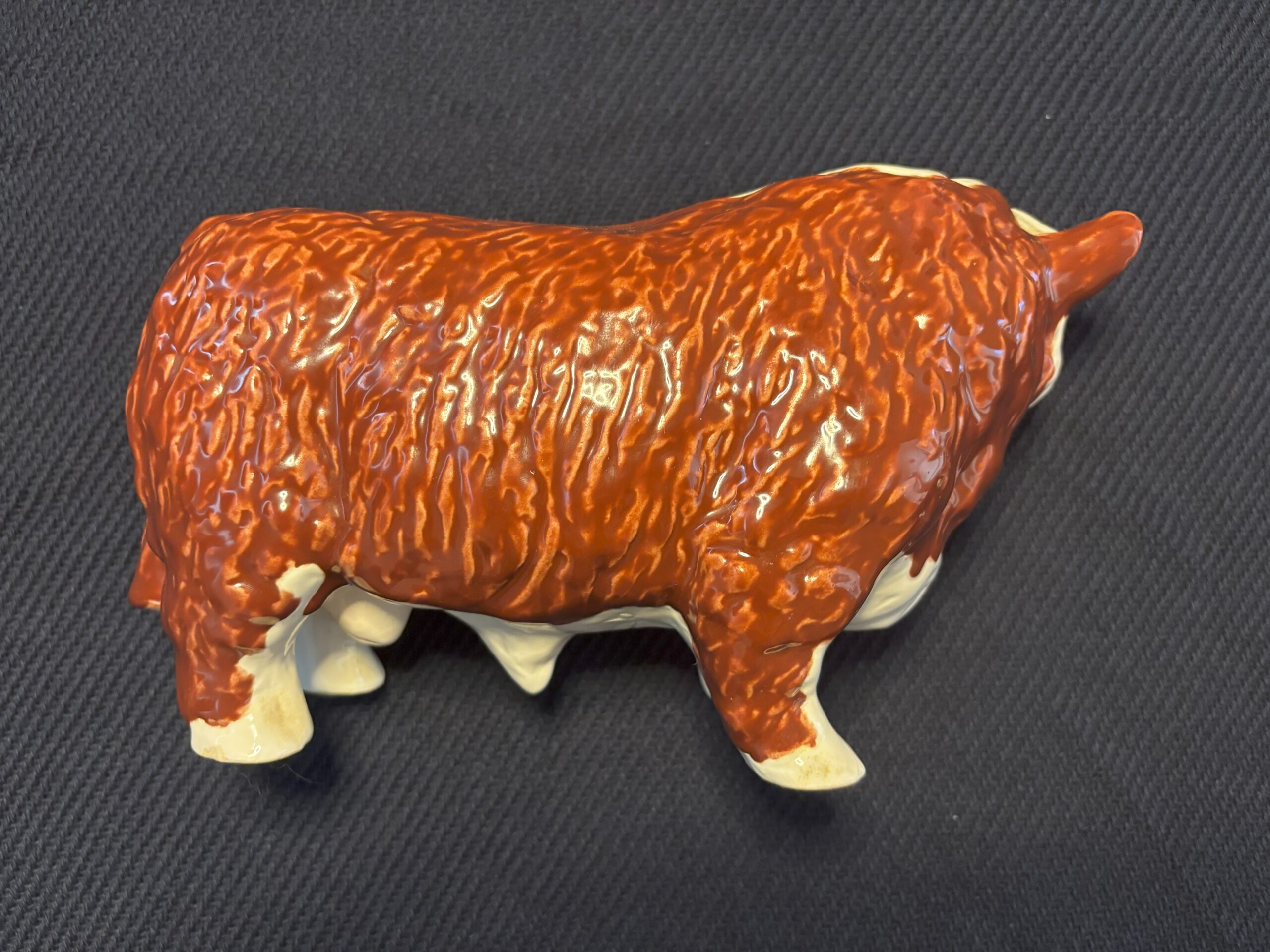 c1950's MELBA WARE / NELSON POTTERY HEREFORD BULL (RED) - Image 2